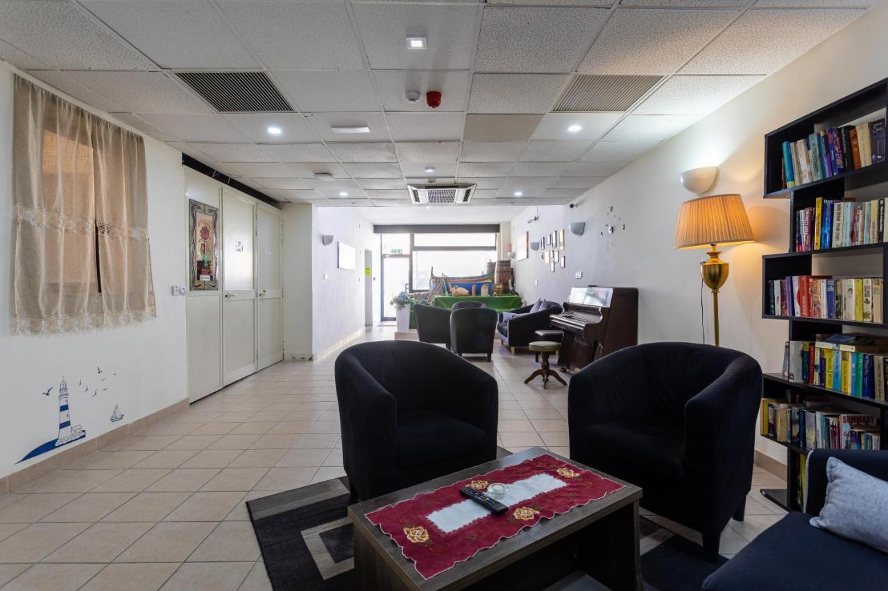 Tarona Guesthouse St. Paul's Bay Bagian luar foto