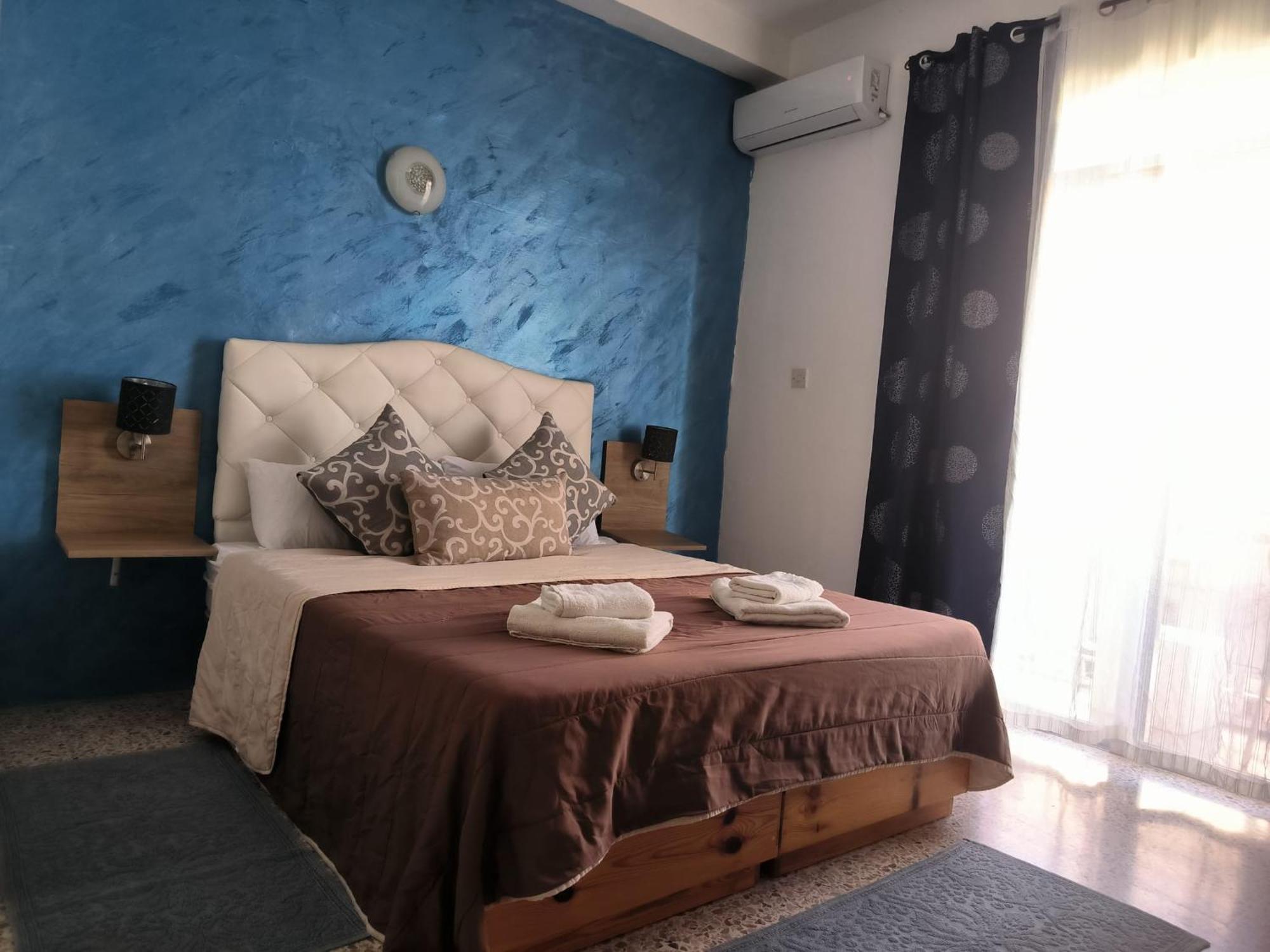 Tarona Guesthouse St. Paul's Bay Bagian luar foto