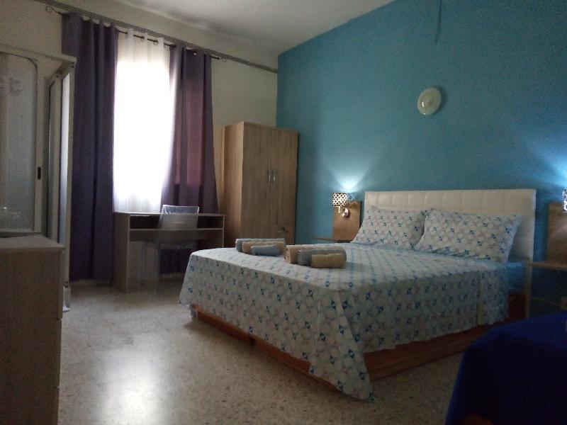 Tarona Guesthouse St. Paul's Bay Bagian luar foto