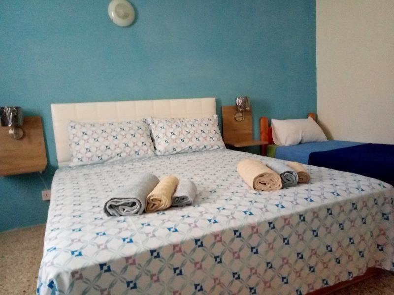 Tarona Guesthouse St. Paul's Bay Bagian luar foto